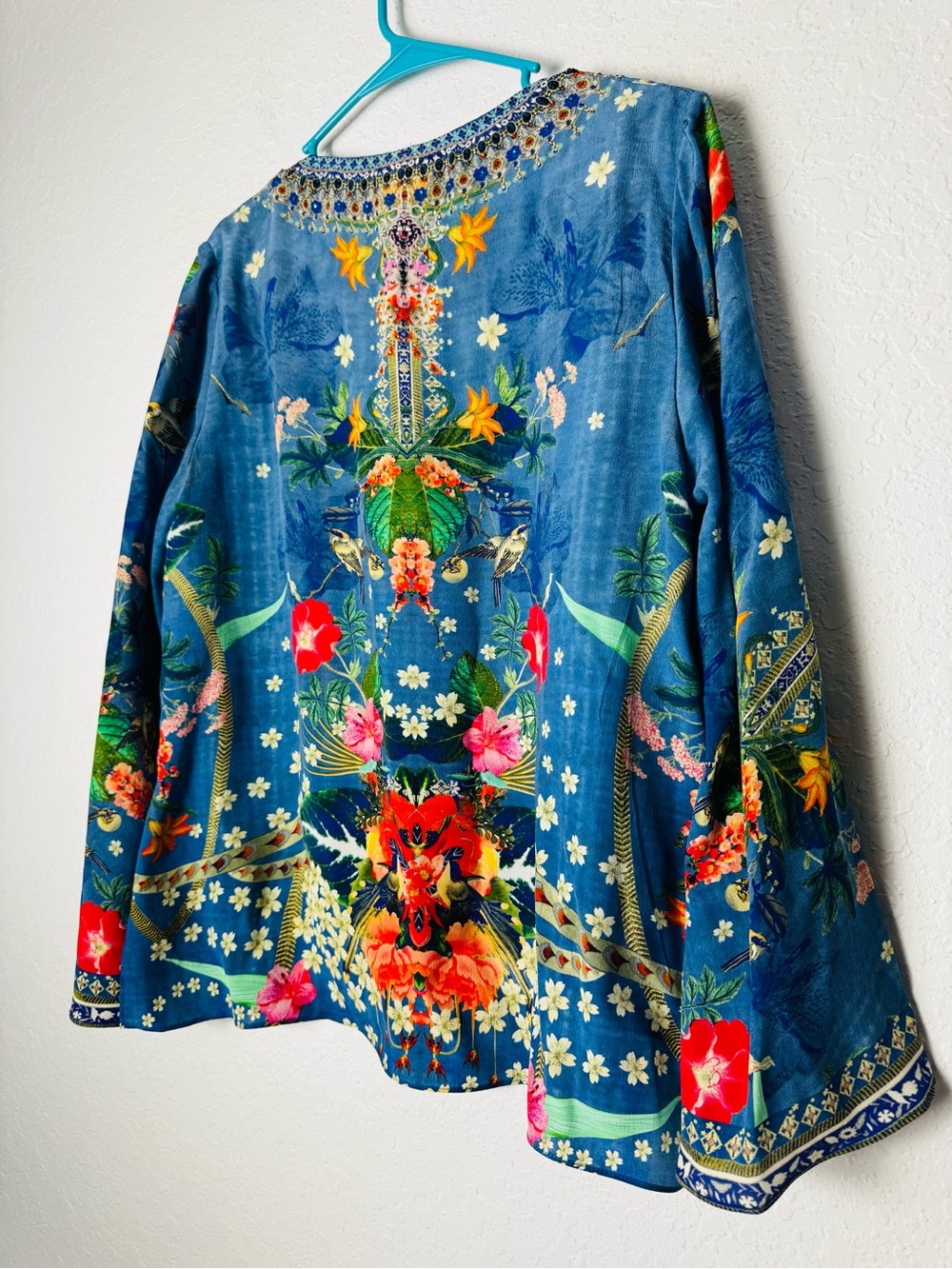 Camilla Women's Blouse Faraway Florals Silk Crepe Flare Sleeves Size Large - Picture 6 of 14